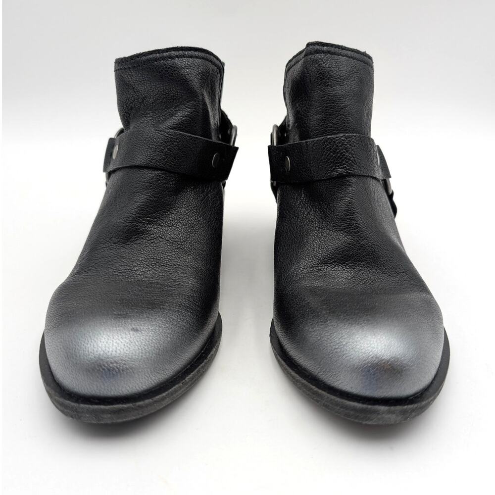 Lucky Brand Boltin Block Heel Ankle Bootie Back Zip Women's Black Sz US6M EU36.5 - Picture 2 of 11